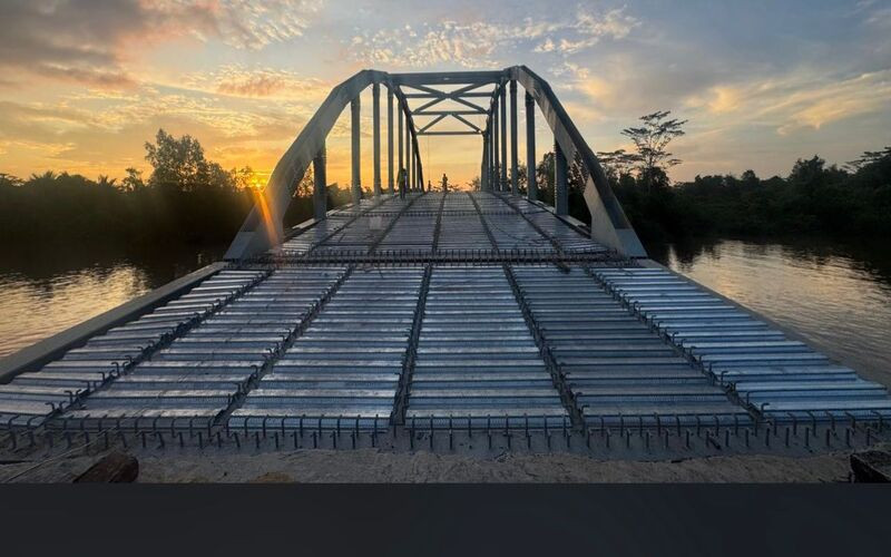 Jembatan Pelengkung B50 Kalimantan Selatan